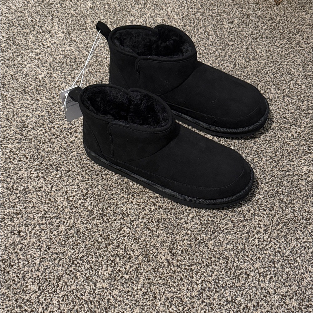 Old Navy Black Suede Footwear